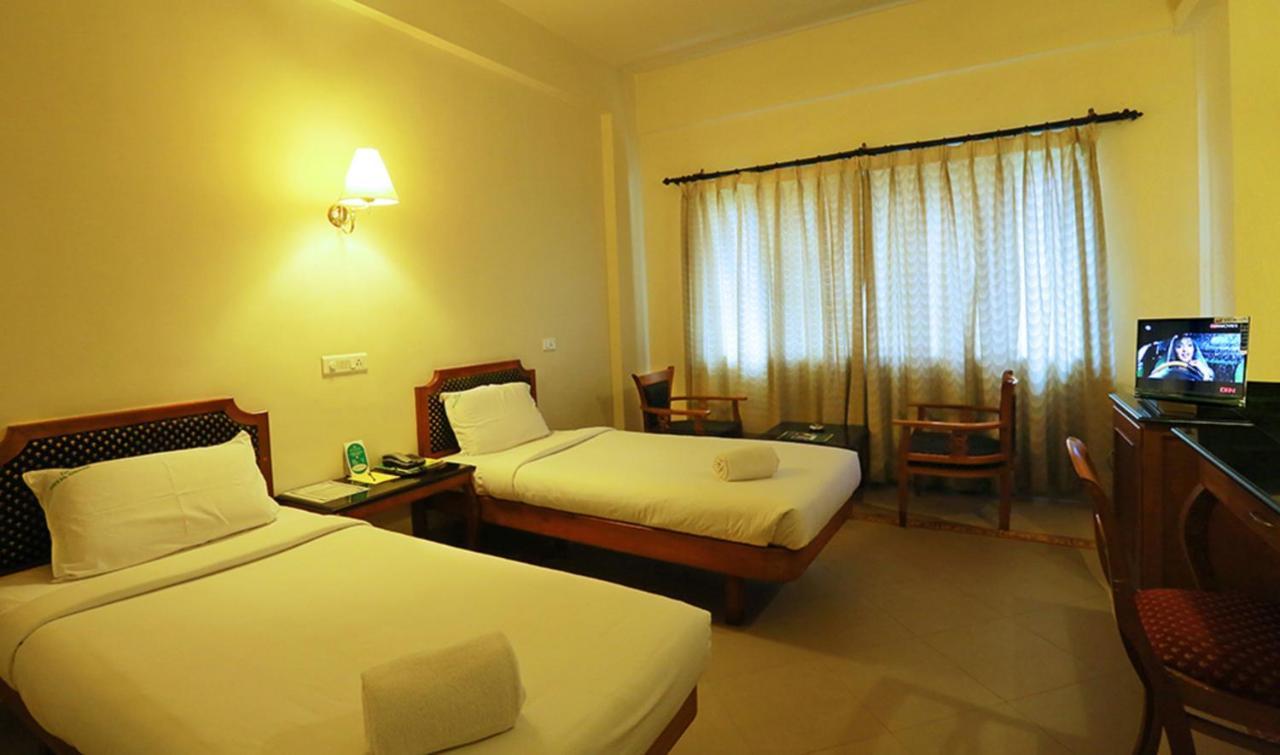 Royal Omars Hotel Kannur Exterior photo